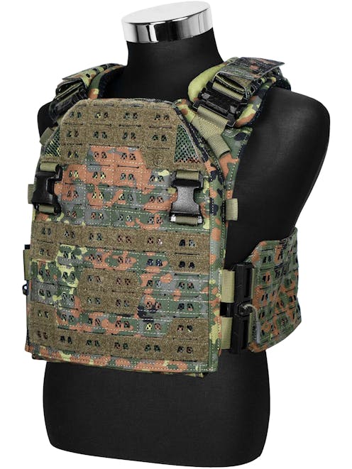 Novritsch ASPC 1.2 Airsoft MOLLE Plate Carrier w/ Vented Plates