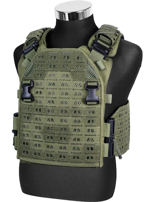 Novritsch ASPC 1.2 Airsoft MOLLE Plate Carrier w/ Vented Plates
