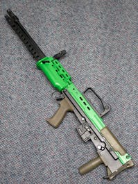 ICS BY-103371 L86 A2 LSW Support Gun AEG; PTT Green