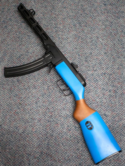 Snow Wolf BY-102949 PPSh-41 EBB SMG AEG; Real Wood; PTT Blue