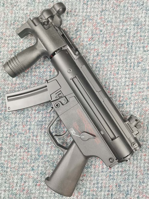 CYMA BY-104237 CM.041K SMG-5K AEG