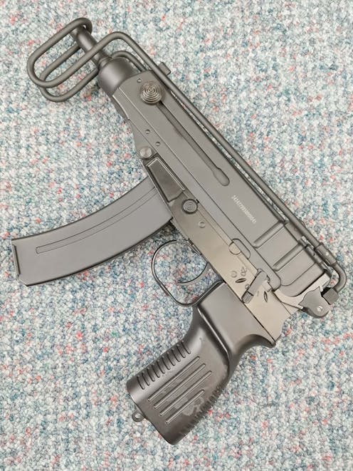 Jing Gong BY-104246 V-61 SMG