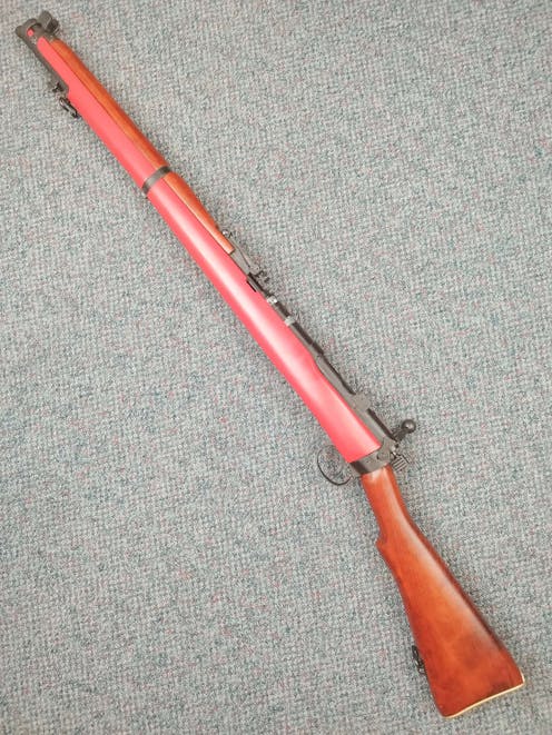 S&T BY-104311 Lee Enfield Rifle No.1 MK.III S.M.L.E Bolt Action Airsoft Rifle; PTT Red