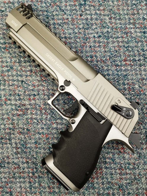 Cybergun BY-104448 Desert Eagle L6 .50AE CO2 GBB Pistol; FULL AUTO; Stainless Steel