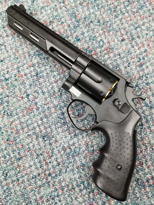 HFC BY-103644 HG-133B Savaging Bull NBB Gas Revolver