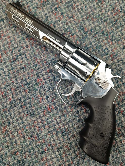 HFC BY-103867 HG-133C Savaging Bull NBB Gas Revolver