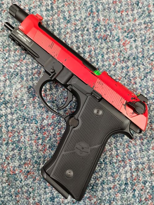 RAVEN BY-104475 R9A4 GBB Pistol; Black; PTT Red