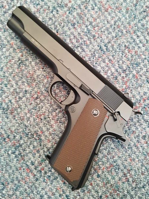 CYMA BY-103103 CM.123 1911 AEP Electric Pistol; Black
