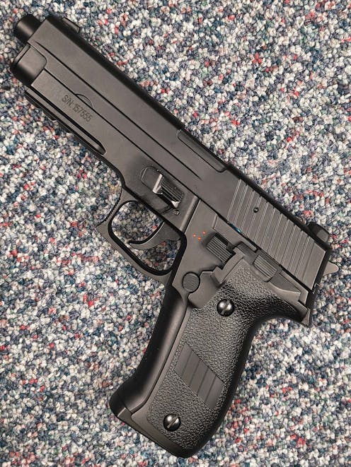 CYMA BY-103862 CM.122S MOSFET Edition; Black