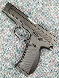 CYMA BY-103755 CM.136 Grach EBB; MOSFET Edition