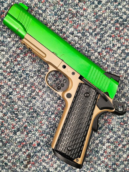 Army Armament BY-104822 R28 1911 MEU Pistol; Tactical; Dark Earth; PTT Green