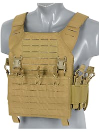 8Fields Tactical Recon Plate Carrier Laser-Cut Buckle Up with AK/M4 pouches