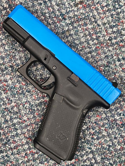 WE BY-105276 - EU19 Gen.5 GBB Pistol; PTT Blue