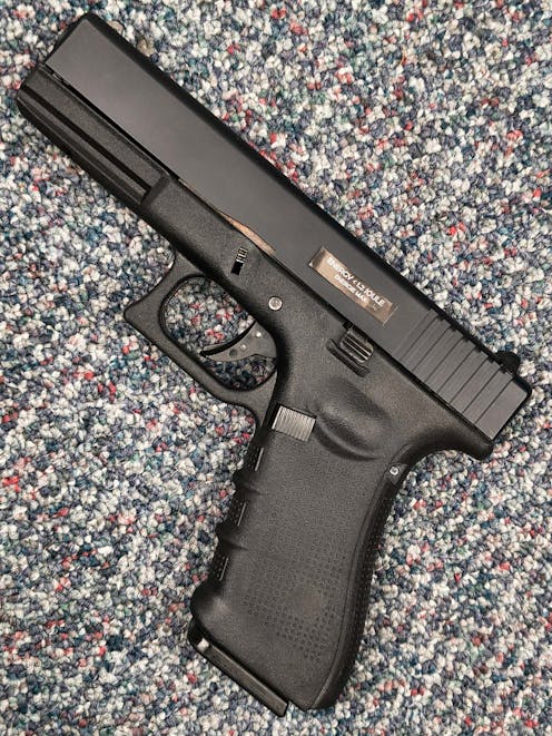 RAVEN BY-105419 - EU17 GBB Pistol; Black