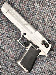 Cybergun BY-105360 Desert Eagle .50AE CO2 GBB Pistol; FULL AUTO; Silver