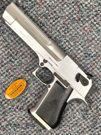 Cybergun BY-105374 Desert Eagle .50AE GBB Pistol w/Carry Case; Silver