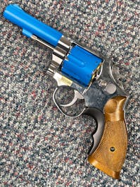 HFC BY-105246 HG-131C Revolver; PTT Blue