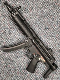 Golden Eagle BY-105396 SMG-5 A5 RAS Submachine Gun AEG
