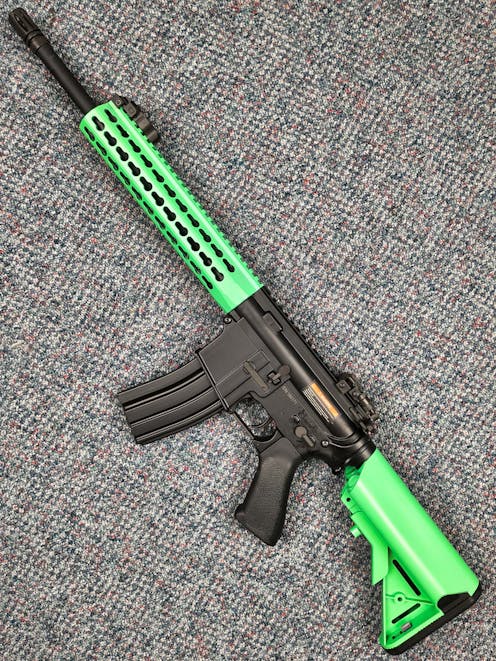 CYMA BY-105113 CM.515 AR-15 Carbine AEG; Black; PTT Green