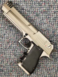 Cybergun BY-105575 - Desert Eagle L6 .50AE CO2 GBB Pistol; FULL AUTO; Stainless Steel