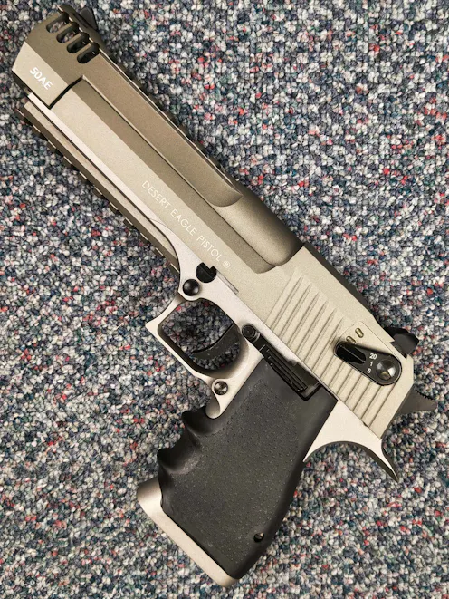 Cybergun BY-105536 - Desert Eagle L6 .50AE CO2 GBB Pistol; FULL AUTO