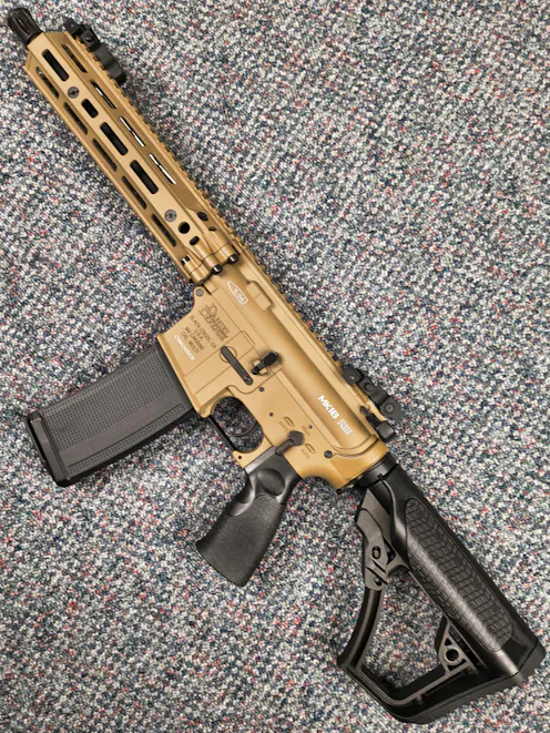 EMG BY-105588 - Daniel Defense DD4™ MK18 RIII 10.3" AEG; Kestrel Basic ETU; Half-Tan