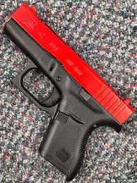 Umarex BY-105476 - Umarex GLOCK 42 Gen.4 GBB Pistol; PTT Red