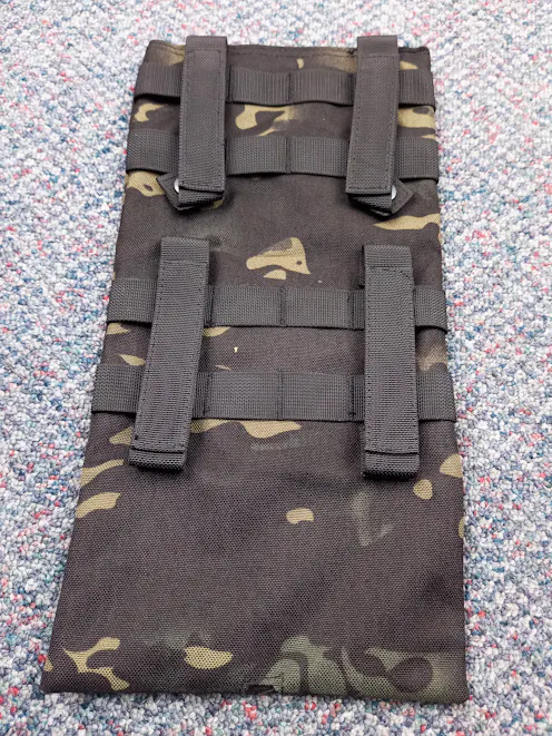 8Fields Tactical BY-104933 - Tactical MOLLE Hydration Carrier w/ 2L Bladder, Multicam Black