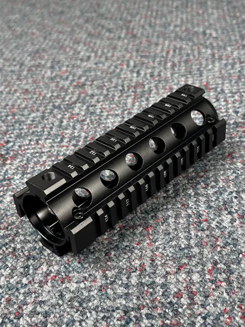 Unknown BONEYARD 20mm Picatinny Quad Rail Handguard