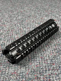 Unknown BONEYARD 20mm Picatinny Quad Rail Handguard